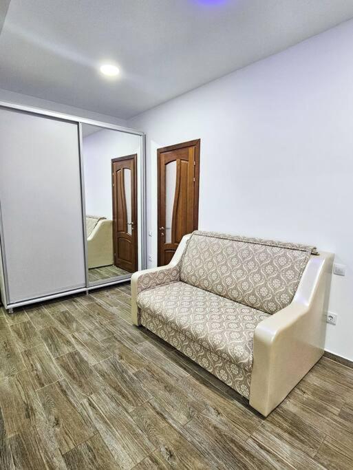 2 Bedroom Central Apartment Κισινάου Εξωτερικό φωτογραφία